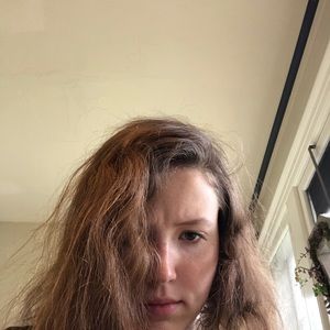 Meet your Posher, Riley